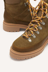 Botins Canyon Basses