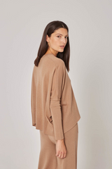 Camisola Fina Is Coming