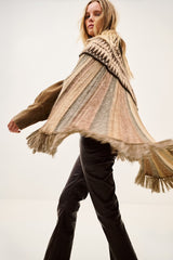 Poncho Prato Ba&sh