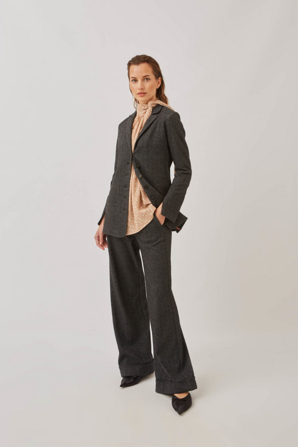 Blazer Espiga Is Coming